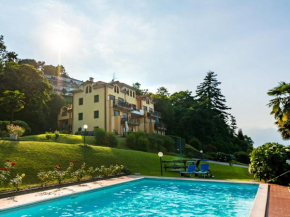 Cozy Apartment in Stresa Italy with Swimming Pool Citerna
